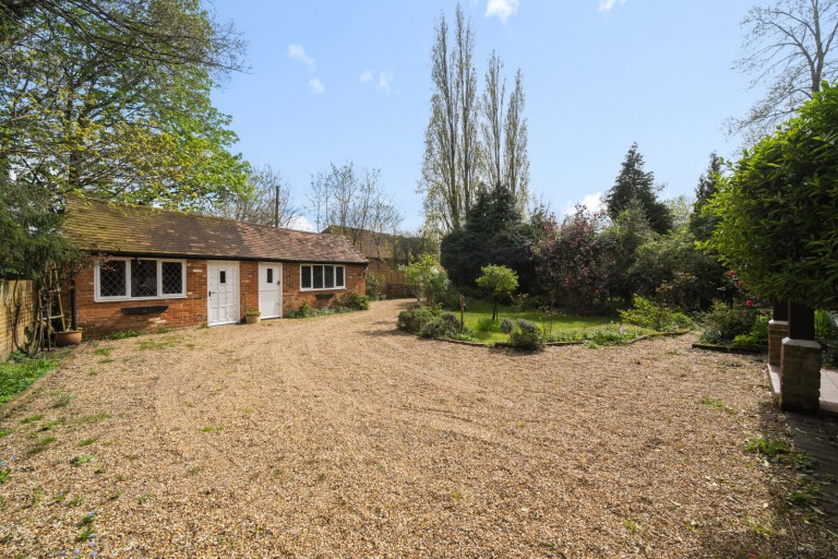 Images for Knaphill, Woking, Surrey