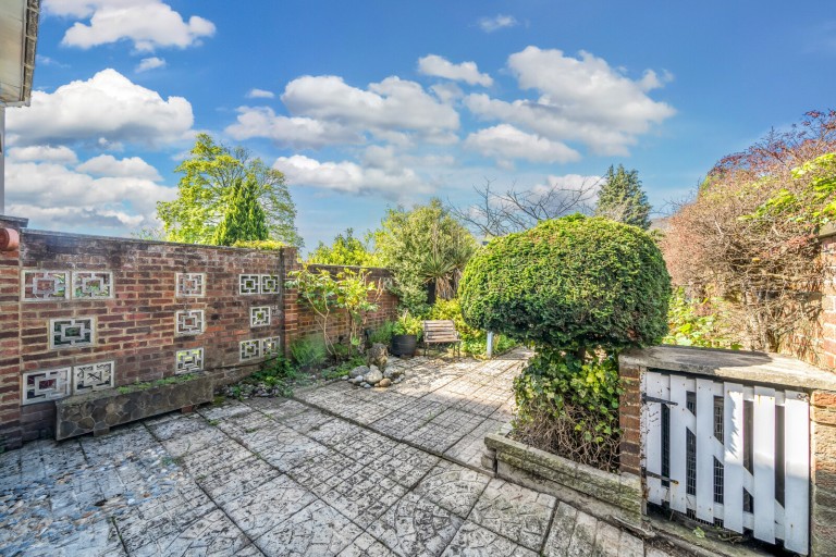 Images for Belgrave Manor, Woking, Surrey