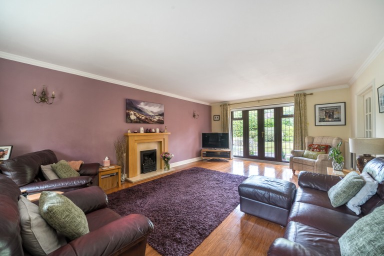 Images for Blenheim Gardens, Hook Heath, Woking