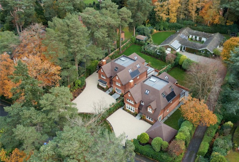 Click the photo for more details of Holly Bank Road, Hook Heath, GU22