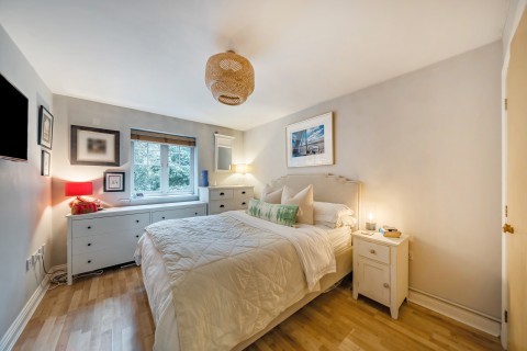 Click the photo for more details of Woking, Surrey