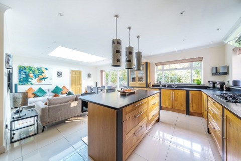 Click the photo for more details of Mile Path, Hook Heath, GU22