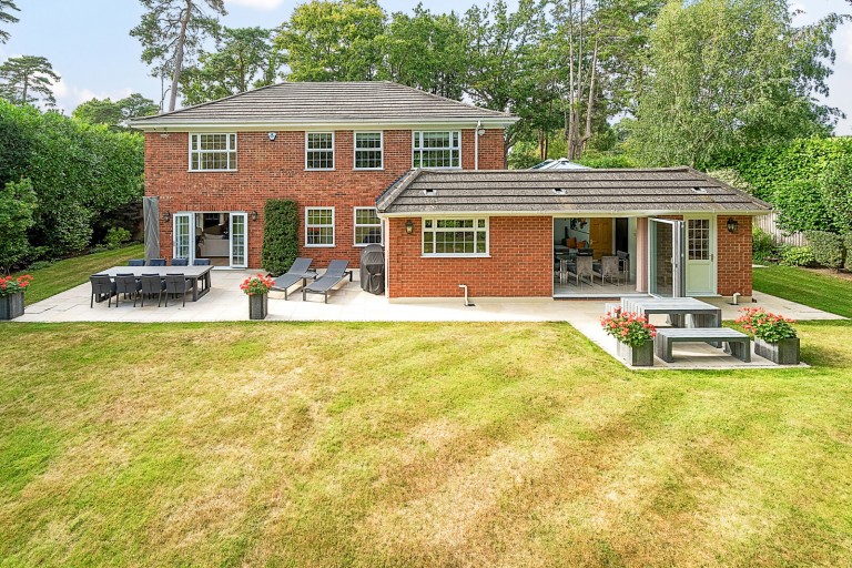 Images for Mile Path, Hook Heath, GU22