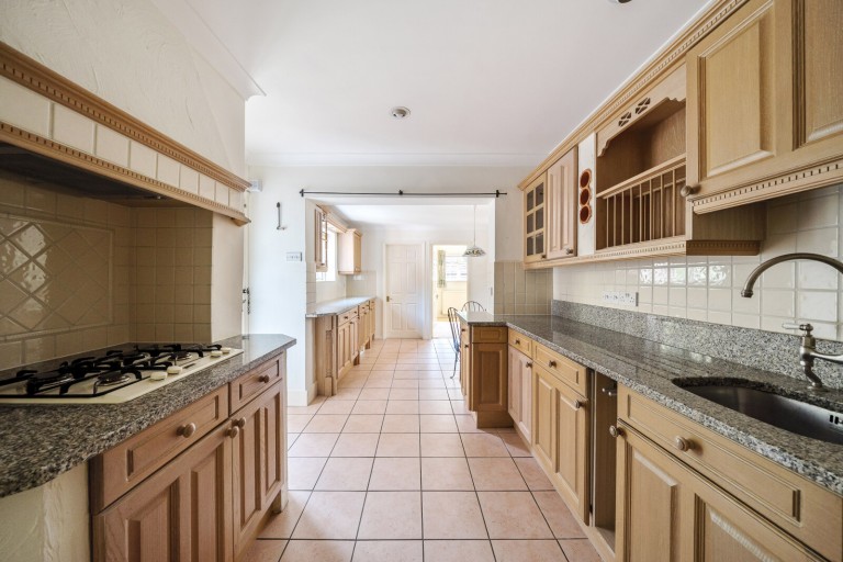 Images for Knowl Hill, The Hockering, Woking