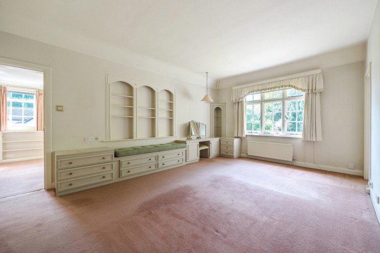 Images for Knowl Hill, The Hockering, Woking