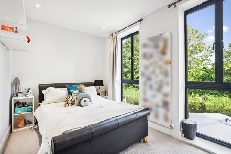 Images for Canalside Mews, Woking