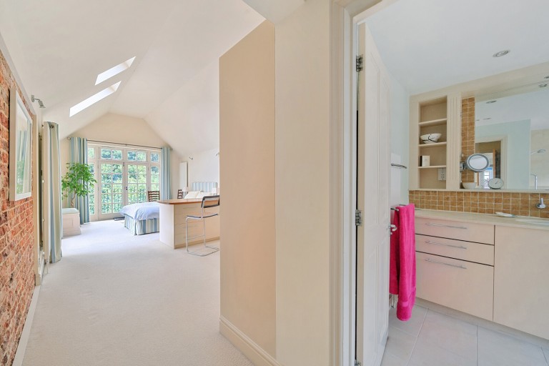 Images for White Rose Lane, Woking, Surrey