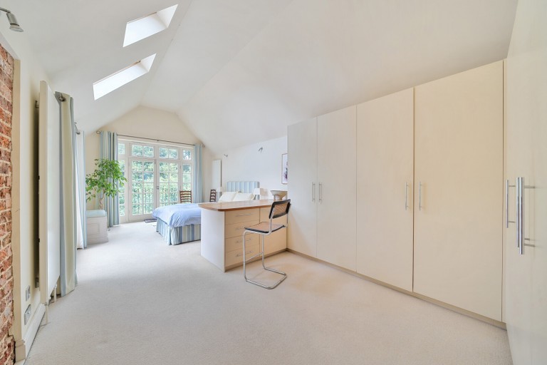 Images for White Rose Lane, Woking, Surrey