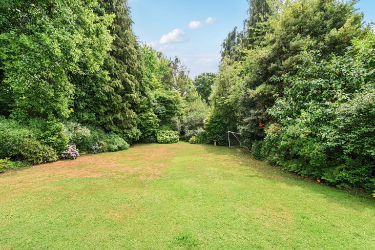 Images for White Rose Lane, Woking, Surrey