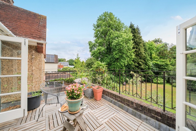Images for White Rose Lane, Woking, Surrey