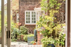 Images for White Rose Lane, Woking, Surrey