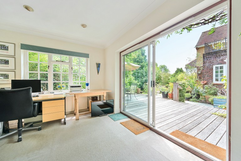 Images for White Rose Lane, Woking, Surrey