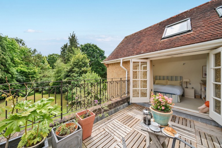 Images for White Rose Lane, Woking, Surrey