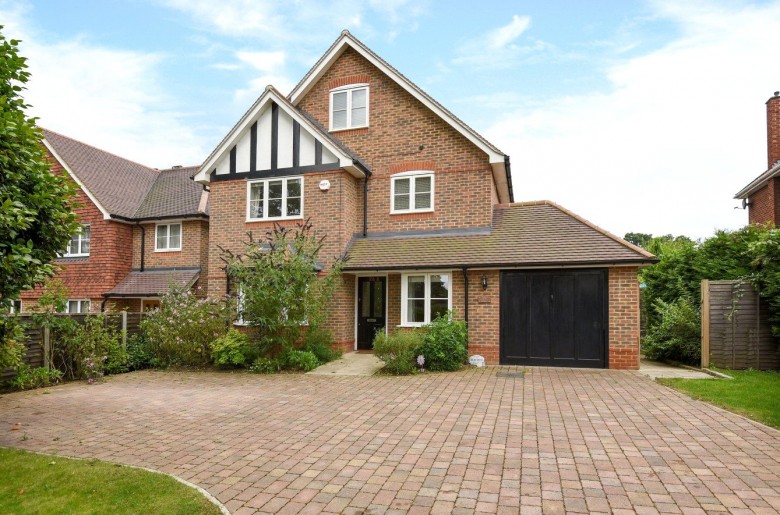 Click the photo for more details of East Hill, Woking, GU22