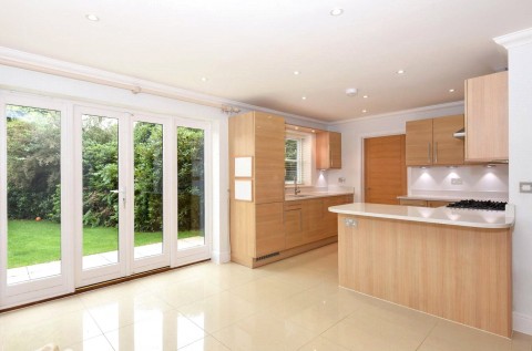 Click the photo for more details of East Hill, Woking, GU22
