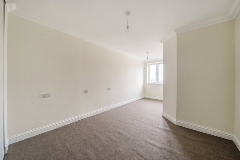 Images for Beaufort Lodge, Woking