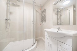 Images for Beaufort Lodge, Woking