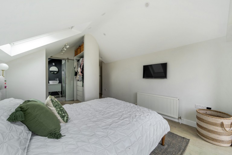 Images for Poundfield Gardens, Woking