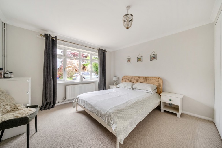 Images for Poundfield Gardens, Woking