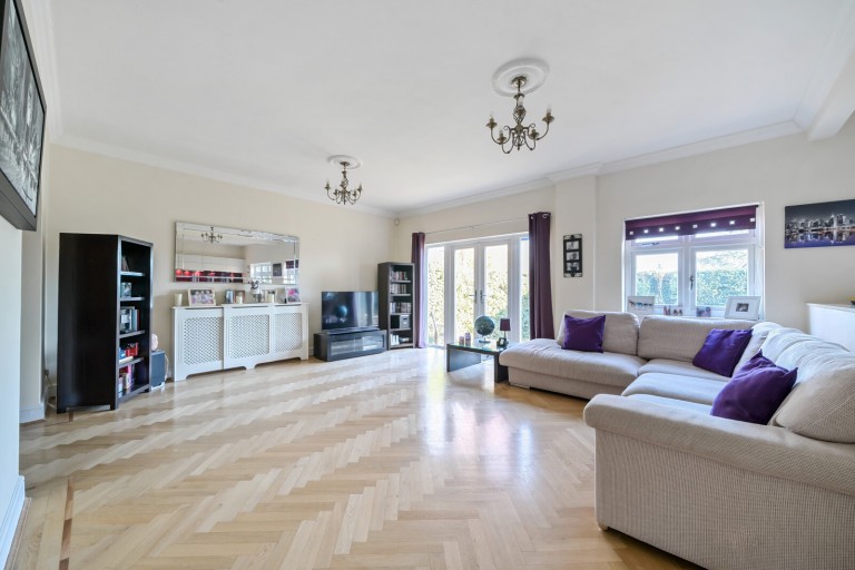 Images for Hook Heath Road, Hook Heath, Surrey