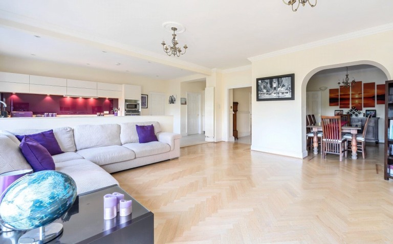 Images for Hook Heath Road, Hook Heath, Surrey