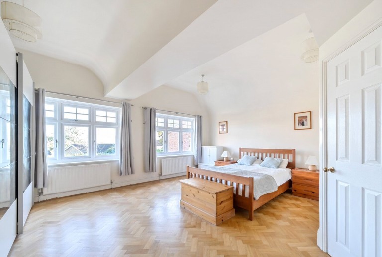 Images for Hook Heath Road, Hook Heath, Surrey