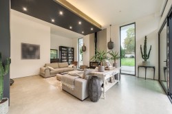 Images for Clodhouse Hill, Worplesdon, Surrey
