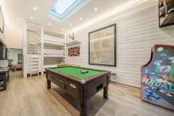 Images for Clodhouse Hill, Worplesdon, Surrey