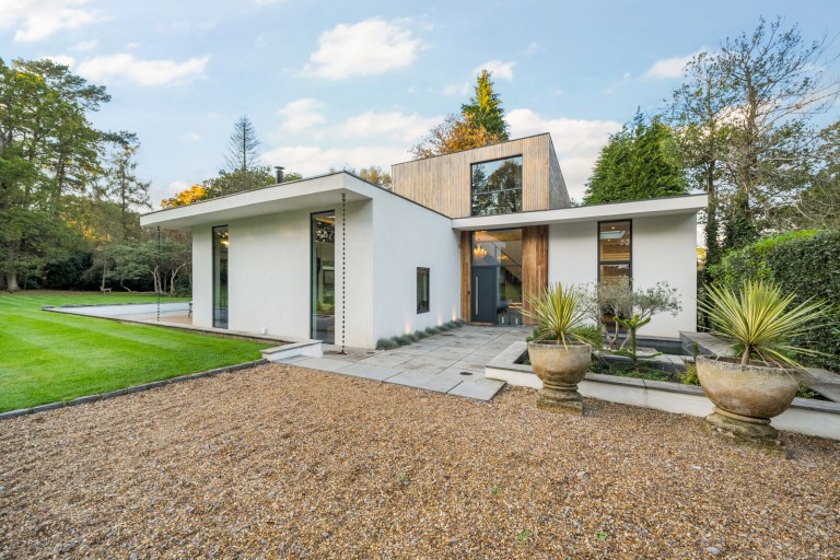 Images for Clodhouse Hill, Worplesdon, Surrey