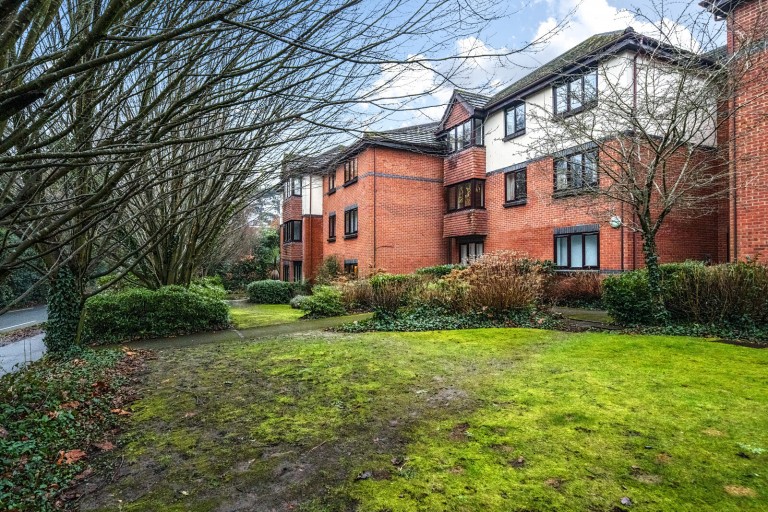 Images for White Rose Lane, Woking, Surrey