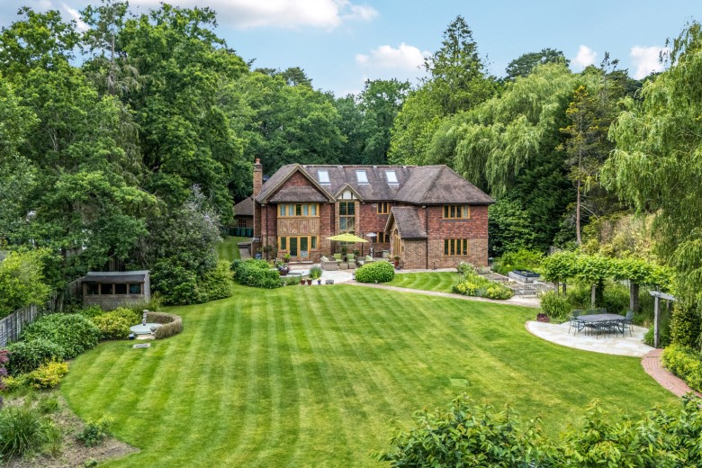 Click the photo for more details of The Fairway, Worplesdon, Surrey
