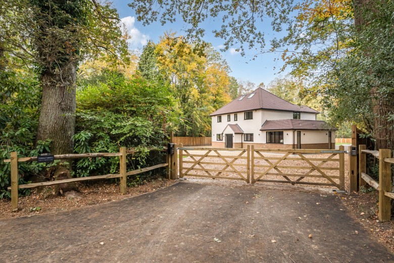 Click the photo for more details of Brookwood, Woking, Surrey