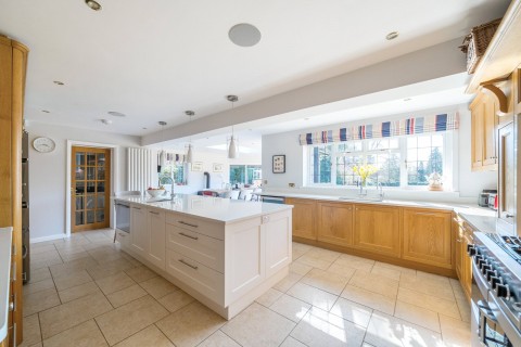 Click the photo for more details of Hook Heath Road, Hook Heath, GU22