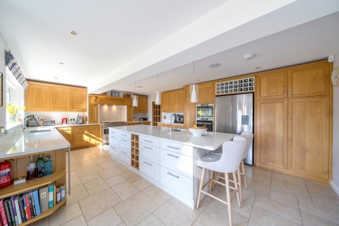 Click the photo for more details of Hook Heath Road, Hook Heath, GU22