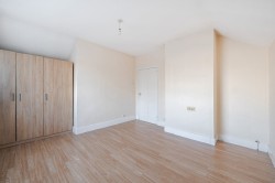 Images for Kingfield, Woking