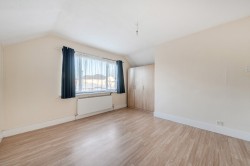 Images for Kingfield, Woking