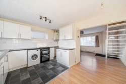 Images for Kingfield, Woking