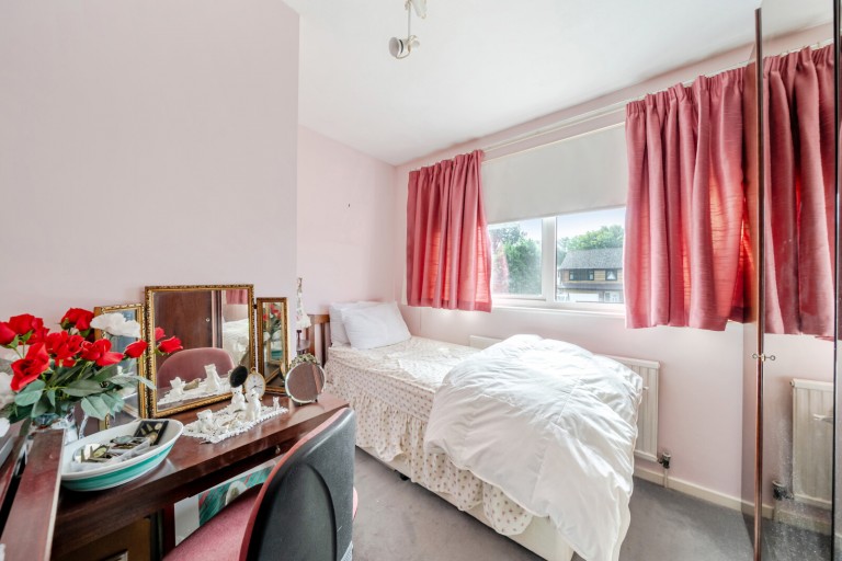 Images for Amberley Close, Send, Surrey