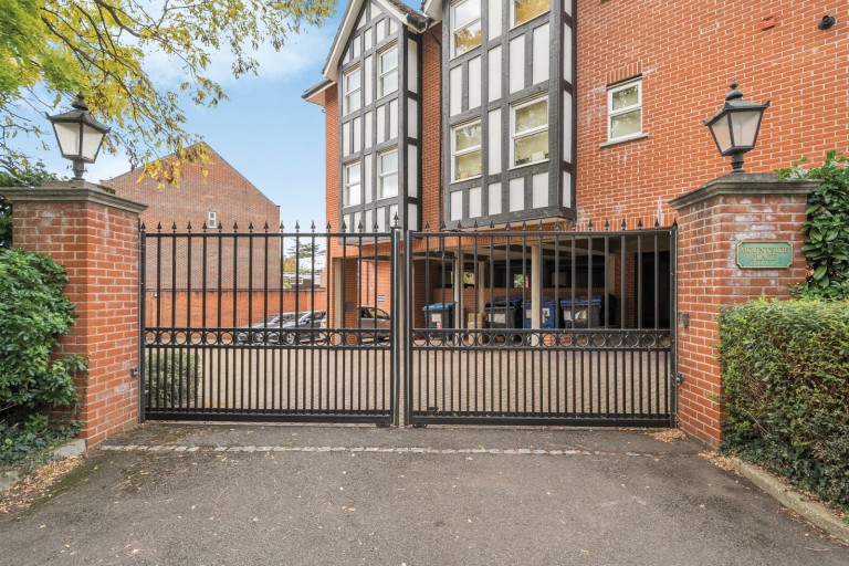 Images for Heathside Road, Woking, Surrey