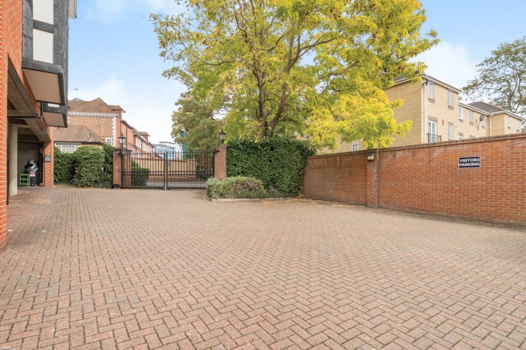 Images for Heathside Road, Woking, Surrey