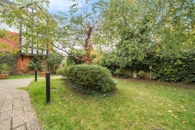 Images for Heathside Road, Woking, Surrey