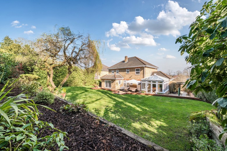 Click the photo for more details of Allen House Park, Hook Heath, Surrey