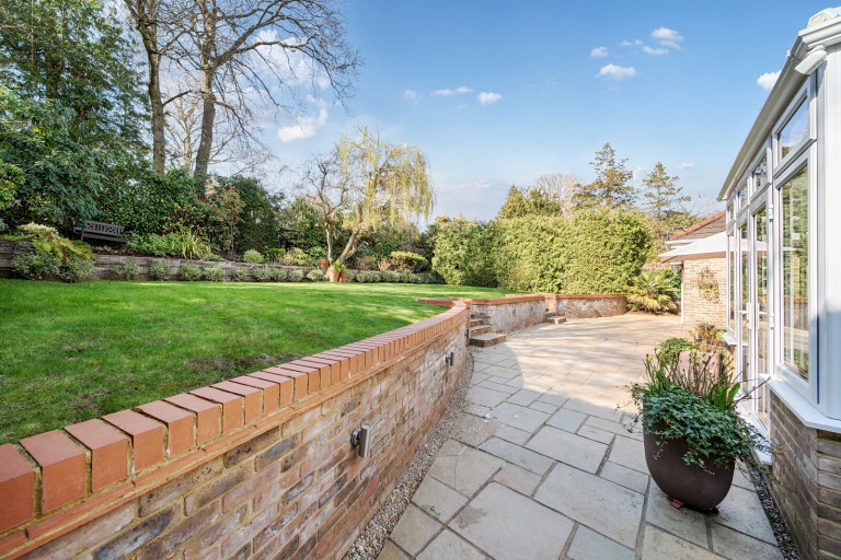 Images for Allen House Park, Hook Heath, Surrey