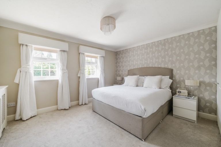 Images for Allen House Park, Hook Heath, Surrey
