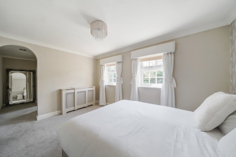 Images for Allen House Park, Hook Heath, Surrey