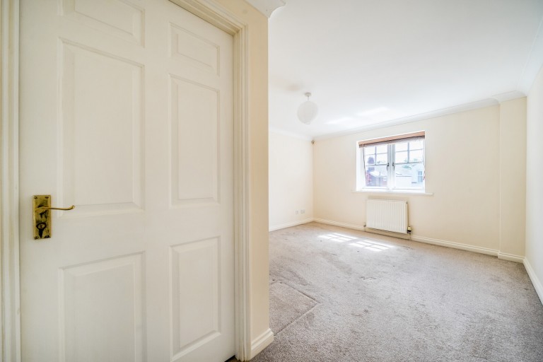 Images for Kings Gate, Woking, Surrey