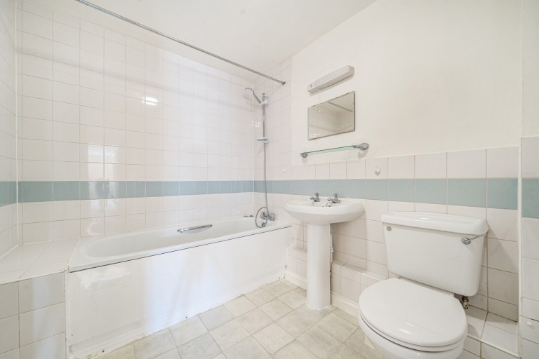 Images for Kings Gate, Woking, Surrey