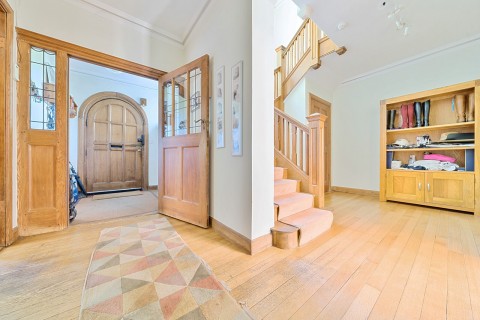 Click the photo for more details of Danes Hill, The Hockering, GU22