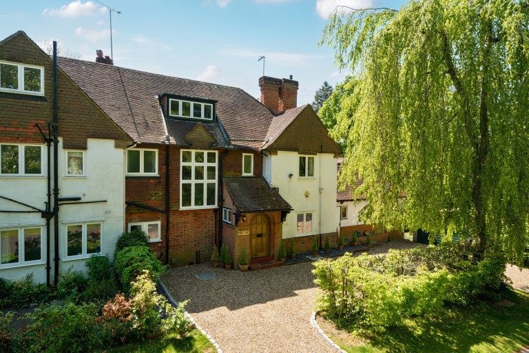Images for Danes Hill, The Hockering, Woking