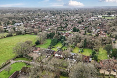 Click the photo for more details of The Avenue, Chobham, GU24